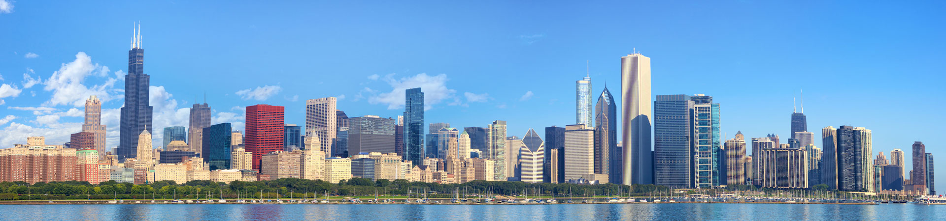 Panoramic image of Chicago's skyline
